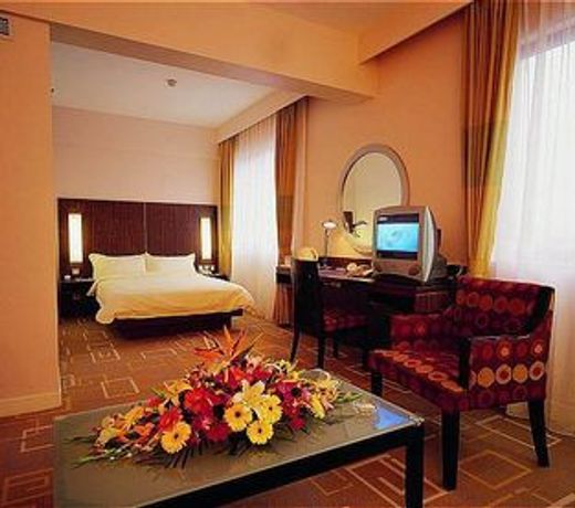 Holiday Inn Express Zhengzhou Zhongzhou, an IHG Hotel