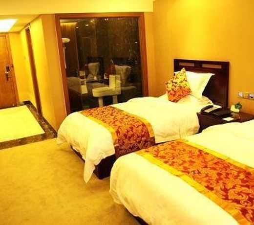 SOURCE HOTEL