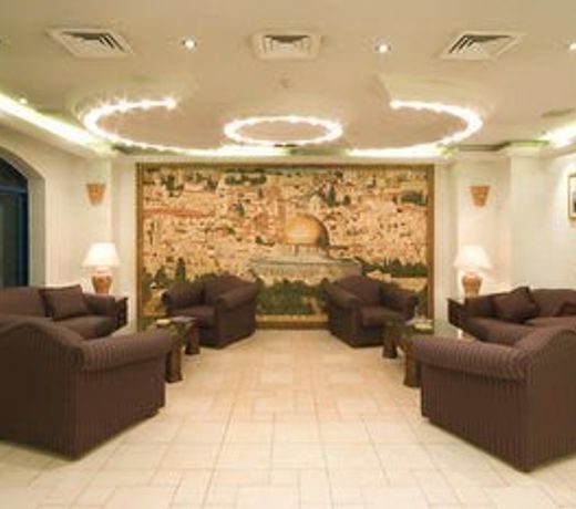 Delmon Suites