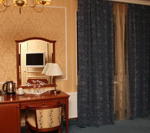 ZOLOTOY LEV HOTEL