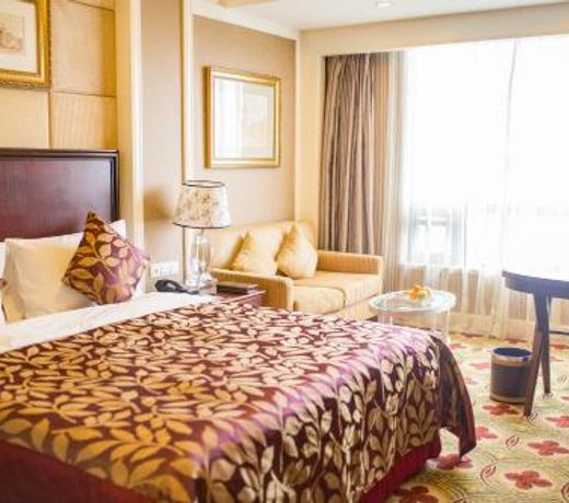 Ramada Yichang Hotel