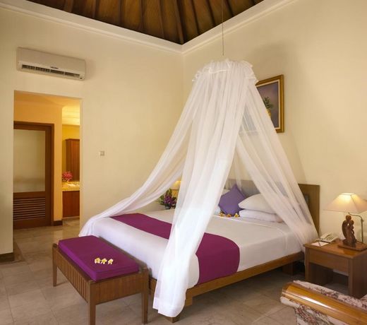 Parigata Villas Resort