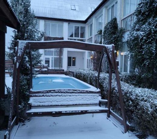 Dynastya Inn