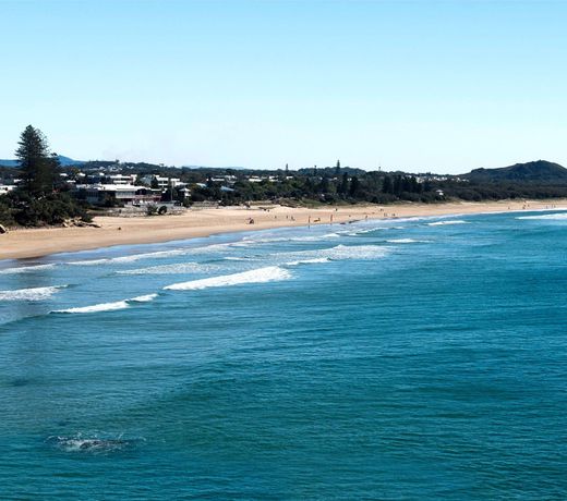 Coolum Waves Pet Friendly Holiday House