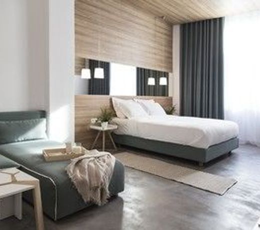 Monogram Hotel