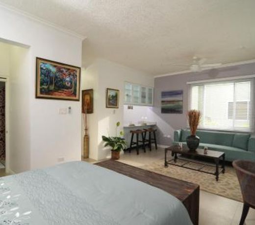 Choose To Be Happy at Eight - Eight Super Studio Apartments