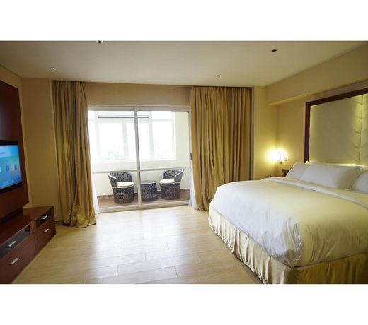 Pearlwort Hotel and Suites