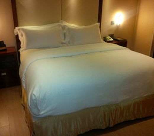 Pearlwort Hotel and Suites