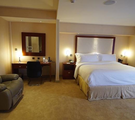 Pearlwort Hotel and Suites