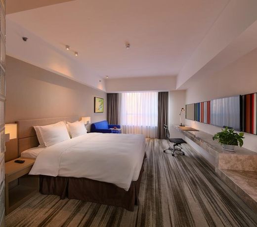Holiday Inn Express Shenyang Tawan, an IHG Hotel