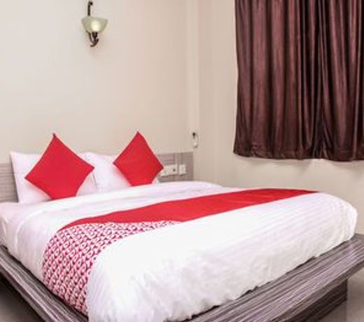 Capital O 14864 Hotel Satyam Inn