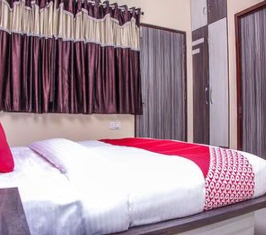 Capital O 14864 Hotel Satyam Inn