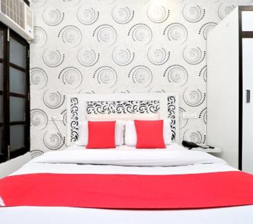 OYO 3145 Hotel Seven Inn