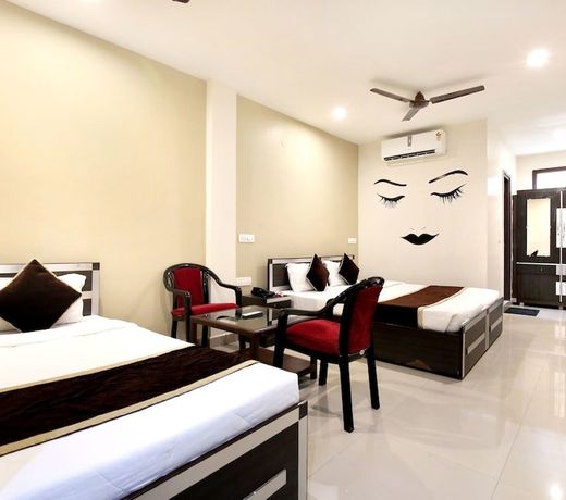 Capital O 4963 Hotel Inderprasth