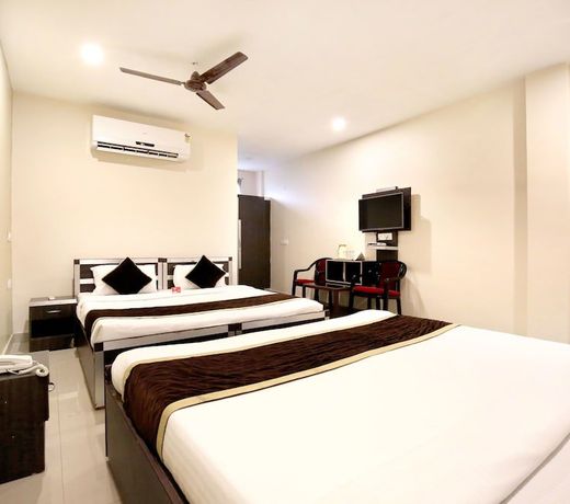 Capital O 4963 Hotel Inderprasth