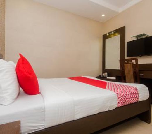 OYO 6371 Hotel Abrol