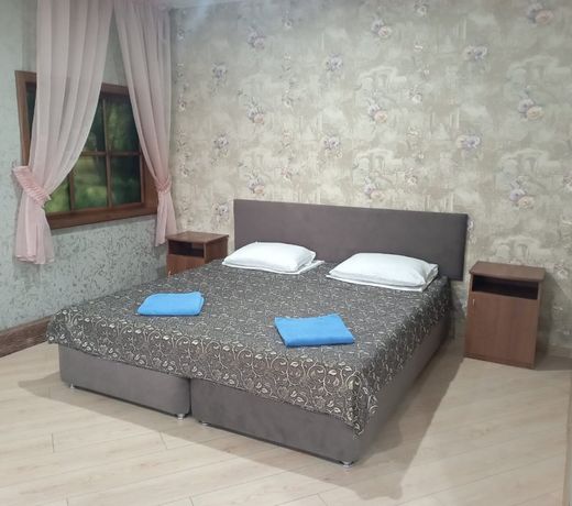 Kedr Hotel na Metallurgov