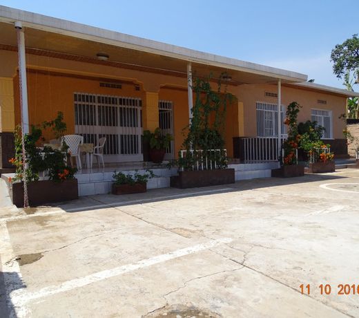 Remera Modern Guesthouse