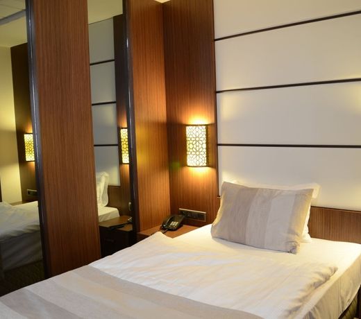 Safa Royal Museum Hotel