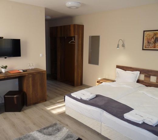 Hotel Ostrova