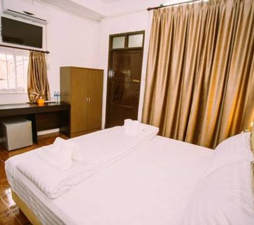 Green Box Hotel