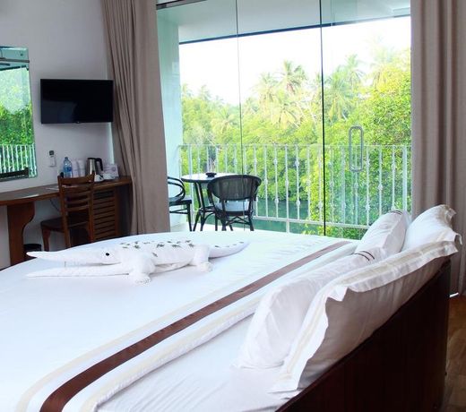 Arena Hotel