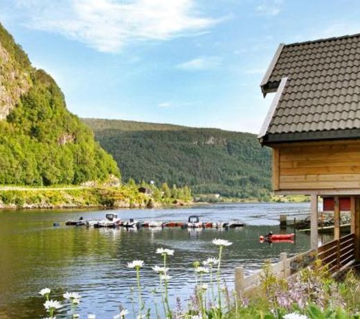 Holiday Home Leirvik