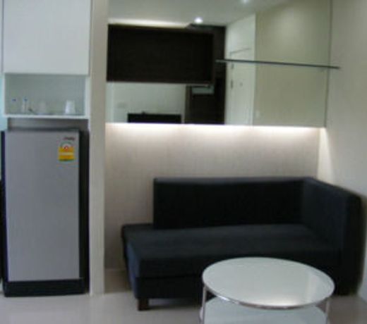 The Scene Condo By The Rich