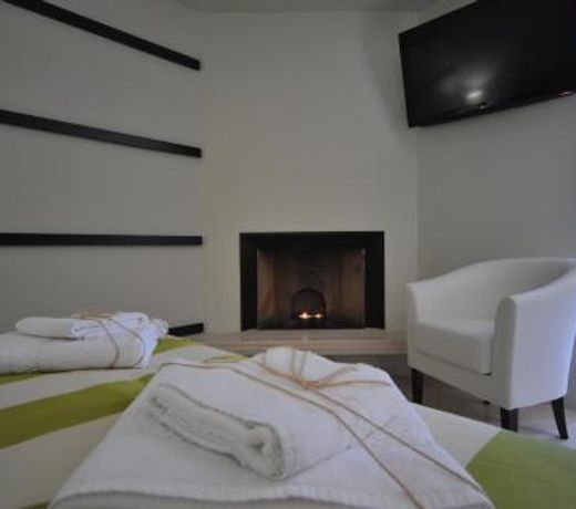 Gatto Bianco House