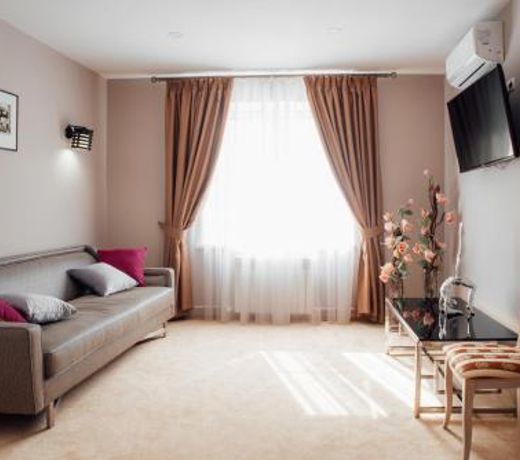 Ya - Hotel