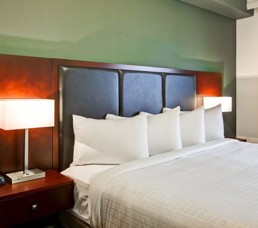 Chateau Nova Yellowknife