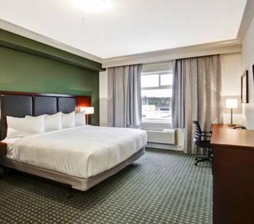 Chateau Nova Yellowknife