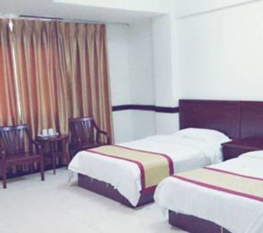 Dujiangyan Puhong Hotel