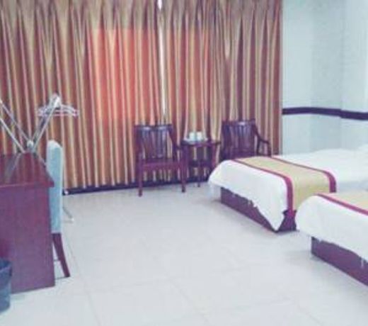 Dujiangyan Puhong Hotel