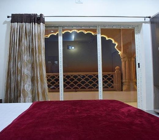 Amar Palace -A Heritage Hotel