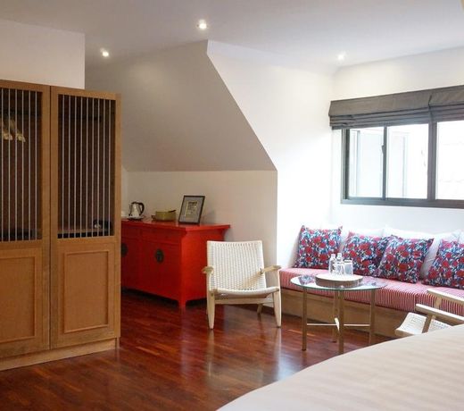 The Twelve Hotel