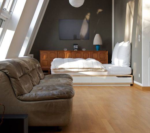 PARK1 - Studio apartment in a quiet courtyard