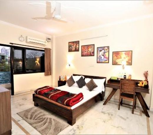 Bhambri Expo House