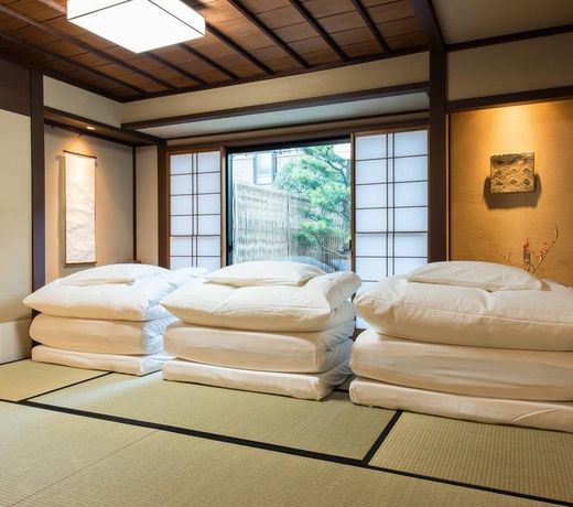 Higashiyama Kageroi