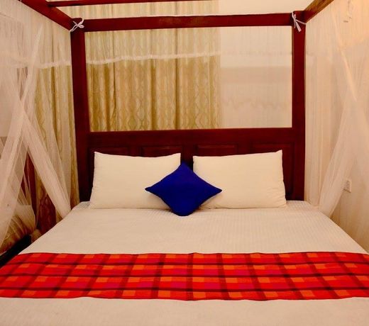 Hotel Romaya