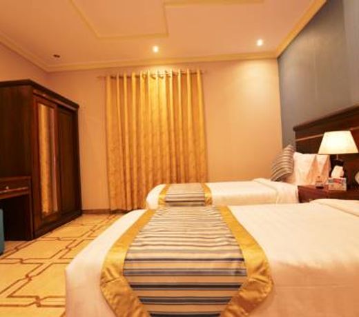 La Fontaine Al Safwa Suites