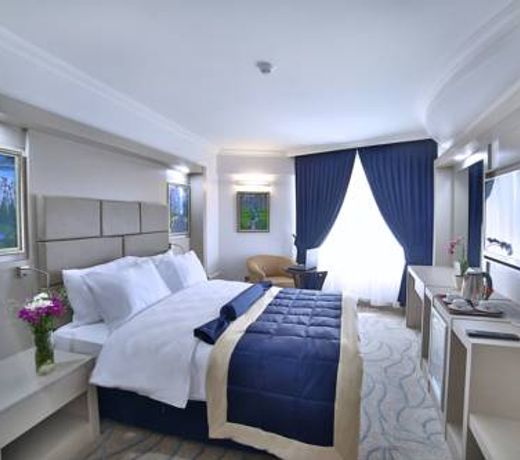 New Marathon Hotel