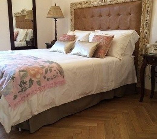 Royal Suite TrinitÃ  Dei Monti