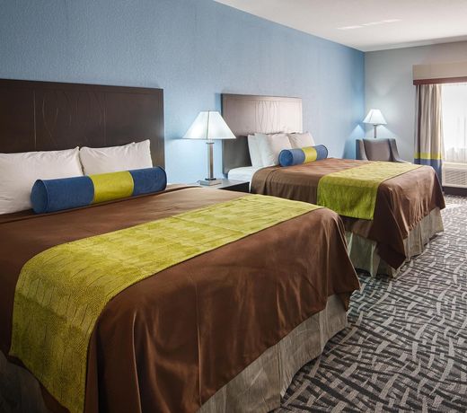 Best Western Plus Lonestar Inn & Suites