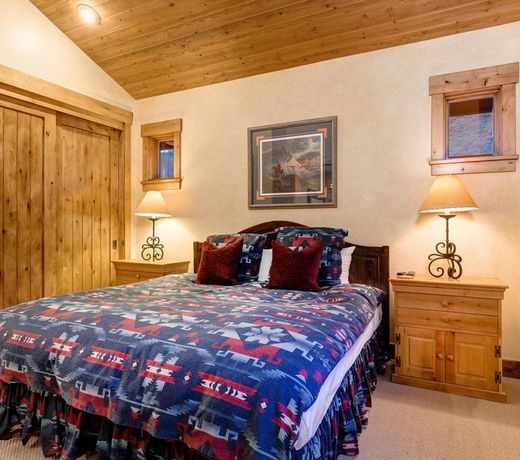 Abode at Arrowood