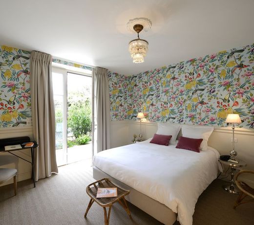 Grand HÃ´tel Henri - Les Collectionneurs