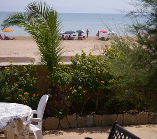 Tre Fontane sul Mare