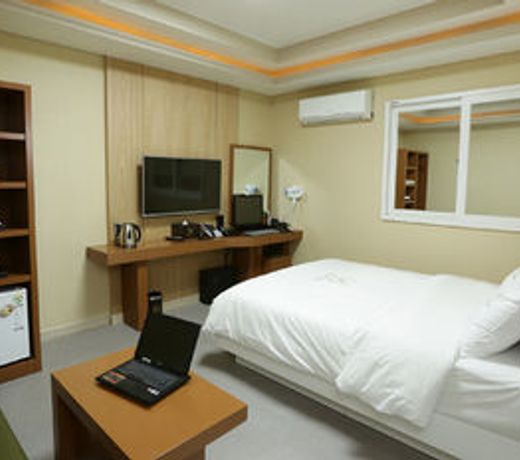 Havana Hotel