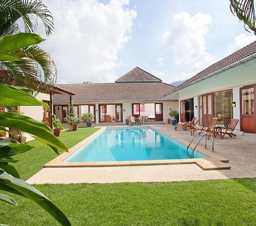 Red Mountain Villa