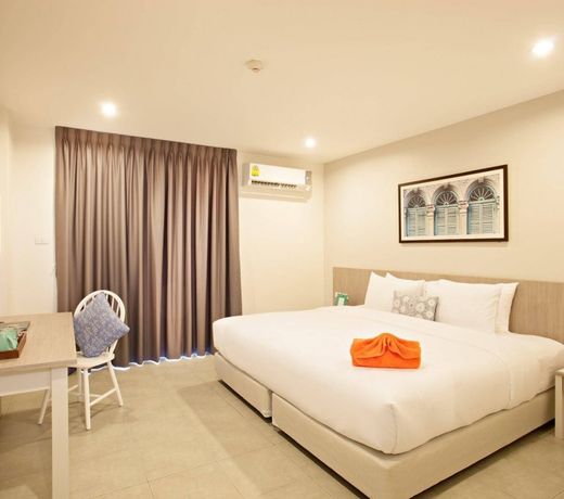 Recenta Phuket Suanluang